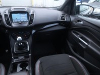 Ford Kuga  1.5 EcoBoost ST-Line