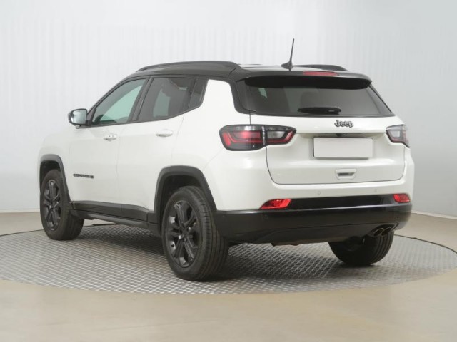 Jeep Compass  1.3 T-GDI 