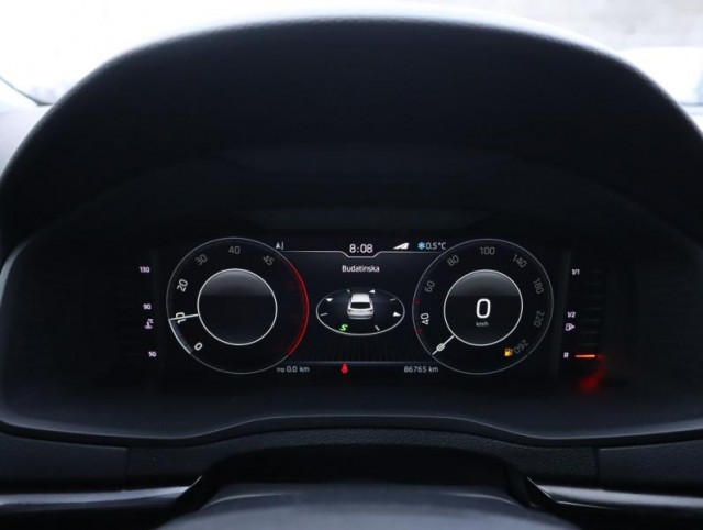 Škoda Karoq  1.6 TDI Style