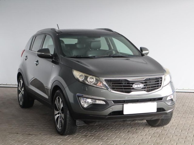 Kia Sportage  2.0 CRDi 