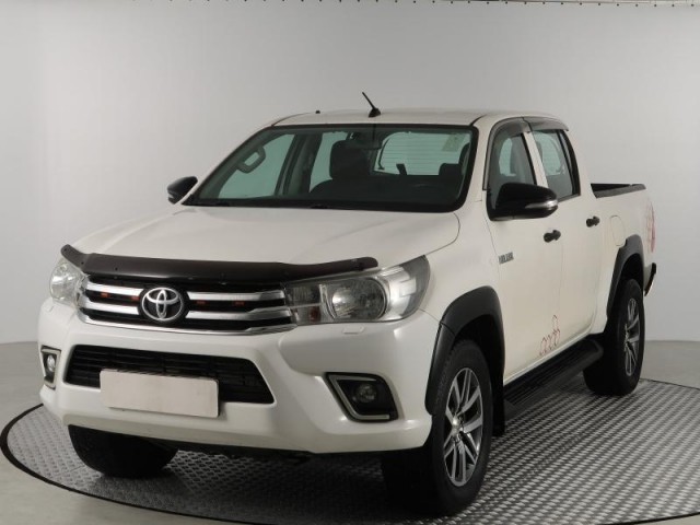 Toyota Hilux  2.4 D-4D 