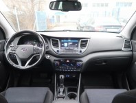 Hyundai Tucson  2.0 CRDi 