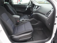 Hyundai Tucson  2.0 CRDi 