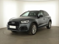 Audi Q5  2.0 TDI S line