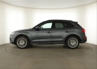 Audi Q5  2.0 TDI S line