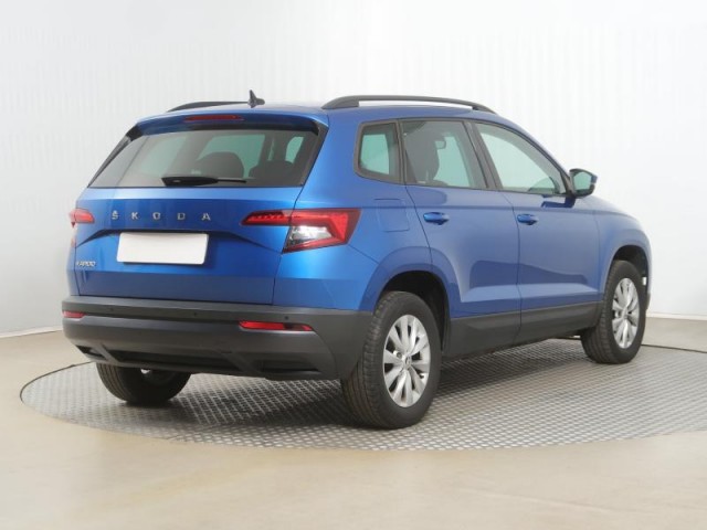 Škoda Karoq  1.0 TSI 