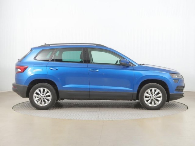Škoda Karoq  1.0 TSI 
