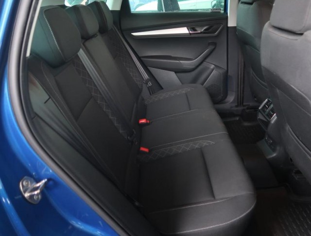 Škoda Karoq  1.0 TSI 