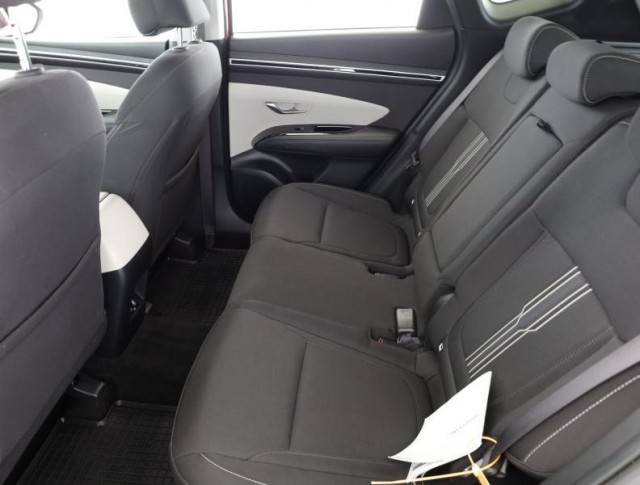 Hyundai Tucson  1.6 T-GDI 48V MHEV 