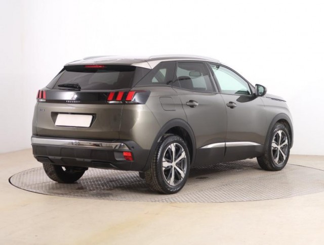 Peugeot 3008  1.6 BlueHDi 