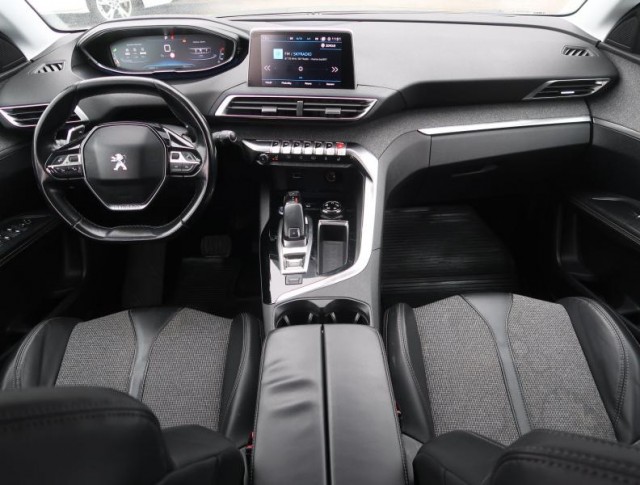 Peugeot 3008  1.6 BlueHDi 