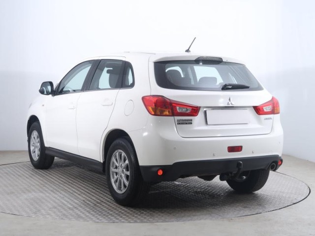 Mitsubishi ASX  1.6 MIVEC 