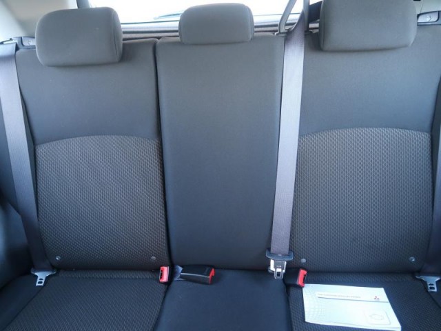 Mitsubishi ASX  1.6 MIVEC 