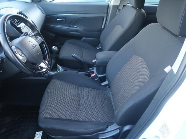 Mitsubishi ASX  1.6 MIVEC 