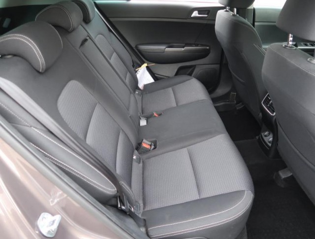 Kia Sportage  1.6 CRDi Gold