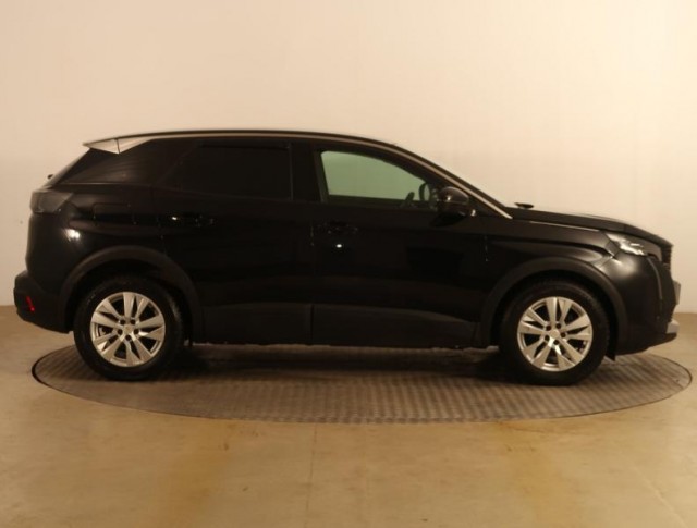 Peugeot 3008  1.5 BlueHDi 