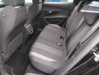 Peugeot 3008  1.5 BlueHDi 