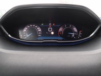 Peugeot 3008  1.5 BlueHDi 