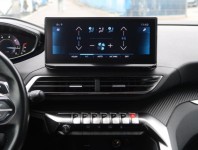 Peugeot 3008  1.5 BlueHDi 