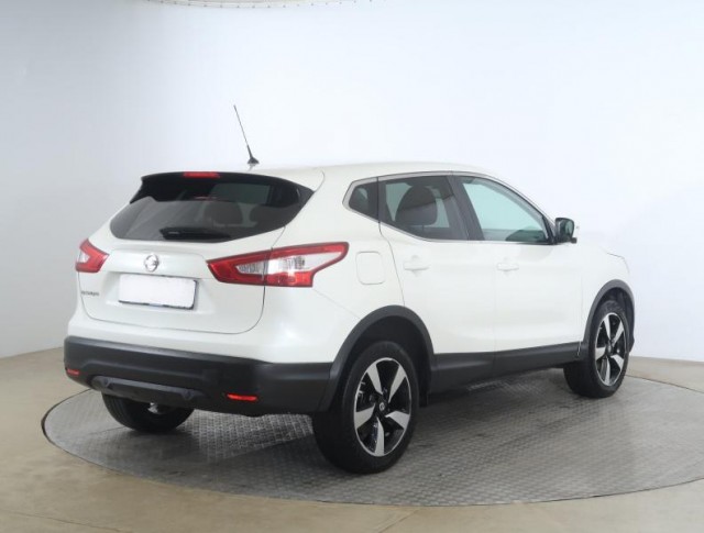 Nissan Qashqai  1.2 DIG-T 