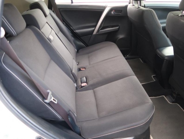 Toyota RAV 4  2.5 Hybrid 