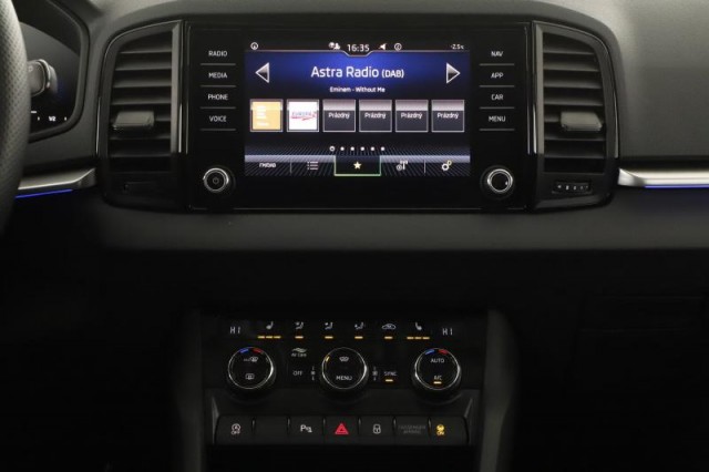 Škoda Karoq  1.5 TSI Drive