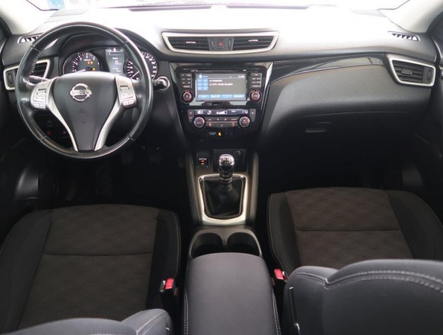 Nissan Qashqai  1.2 DIG-T 