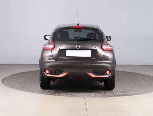 Nissan Juke  1.6 i 