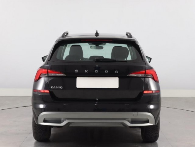 Škoda Kamiq  1.0 TSI Ambition Plus