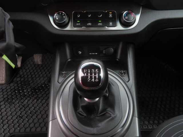 Kia Sportage  2.0 CRDi 