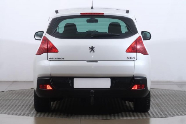 Peugeot 3008  2.0 HDi 