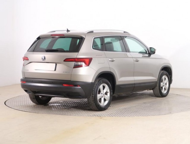 Škoda Karoq  1.5 TSI Style