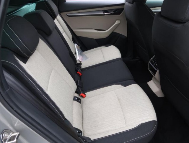 Škoda Karoq  1.5 TSI Style