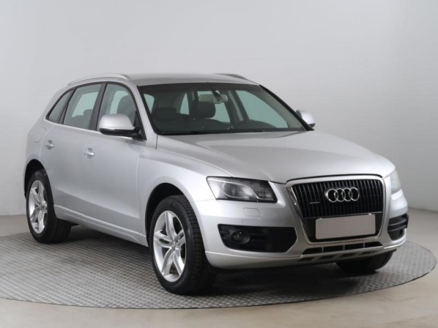 Audi Q5  2.0 TDI 