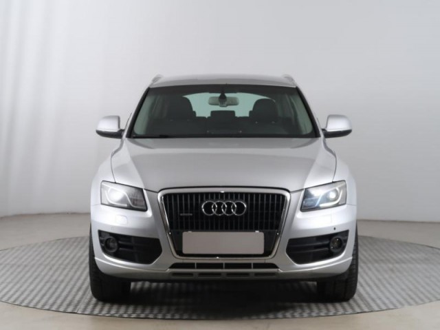 Audi Q5  2.0 TDI 