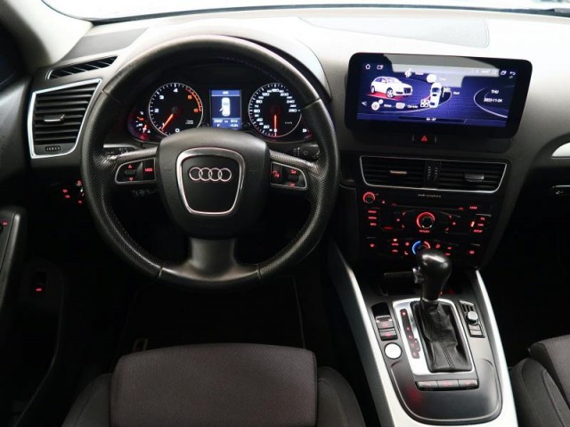 Audi Q5  2.0 TDI 