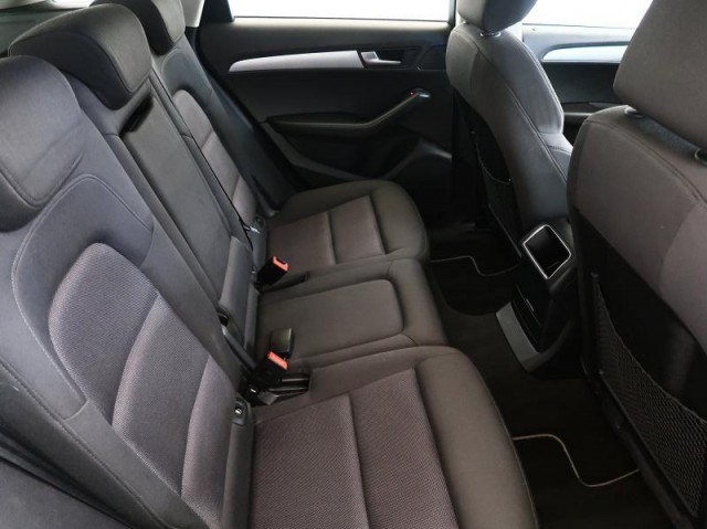 Audi Q5  2.0 TDI 