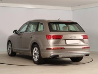 Audi Q7  3.0 TDI 