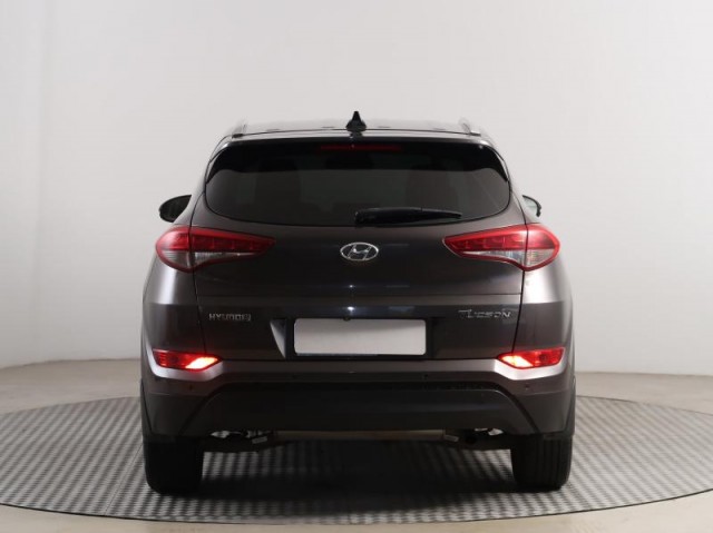 Hyundai Tucson  1.7 CRDi 