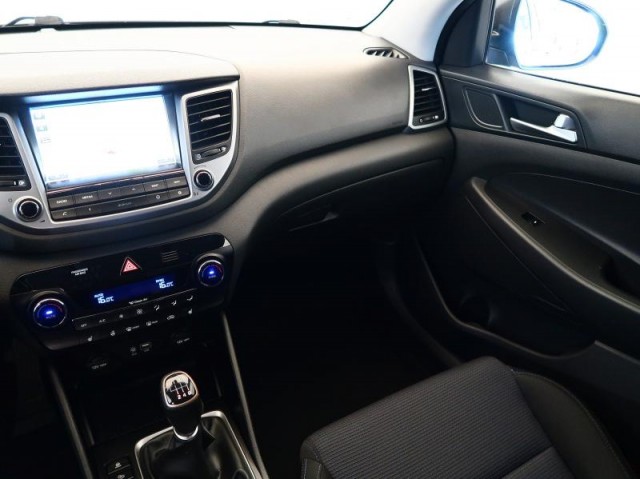 Hyundai Tucson  1.7 CRDi 