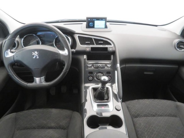 Peugeot 3008  1.6 BlueHDi 