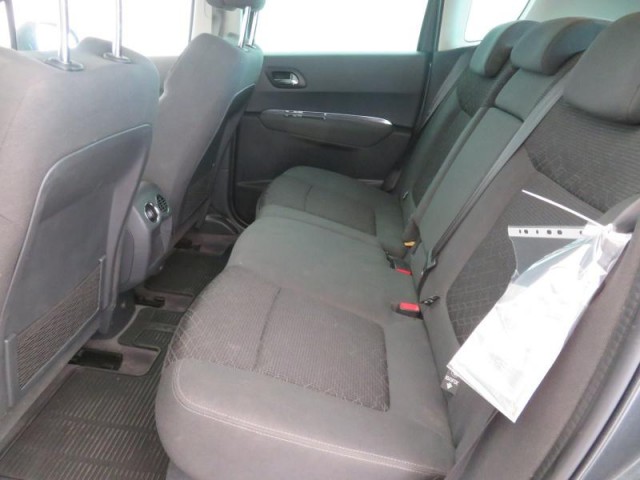 Peugeot 3008  1.6 BlueHDi 