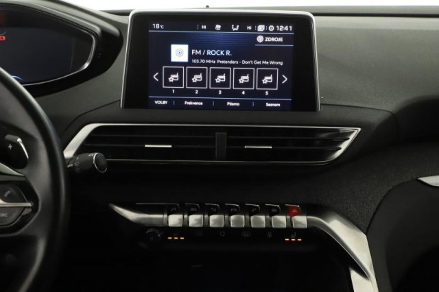 Peugeot 3008  1.5 BlueHDi Allure