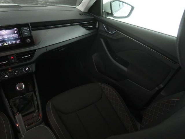 Škoda Kamiq  1.0 TSI Active Plus