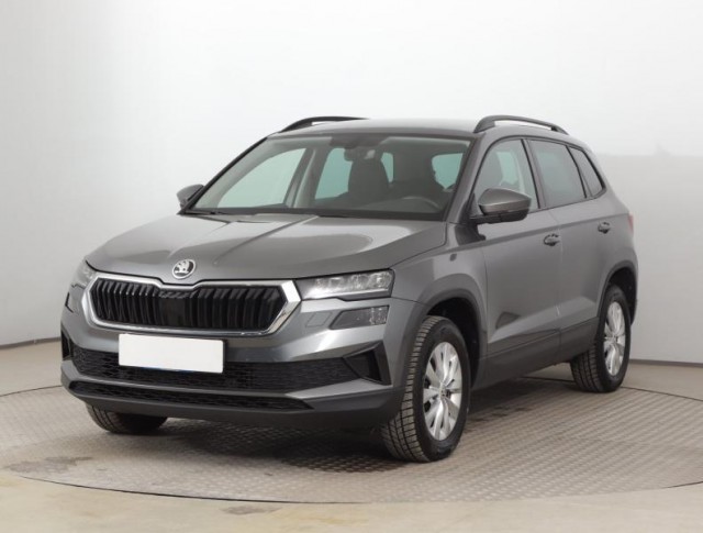 Škoda Karoq  1.5 TSI Fresh