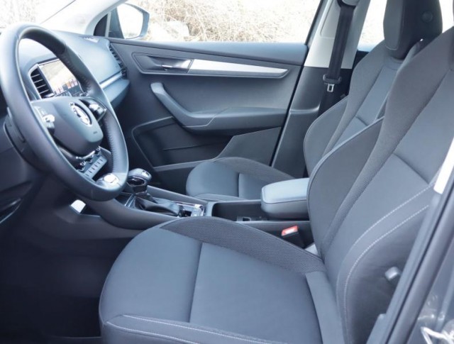 Škoda Karoq  1.5 TSI Fresh