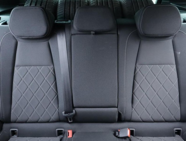 Škoda Karoq  2.0 TDI Sportline