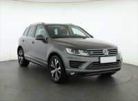 Volkswagen Touareg  3.0 TDI 