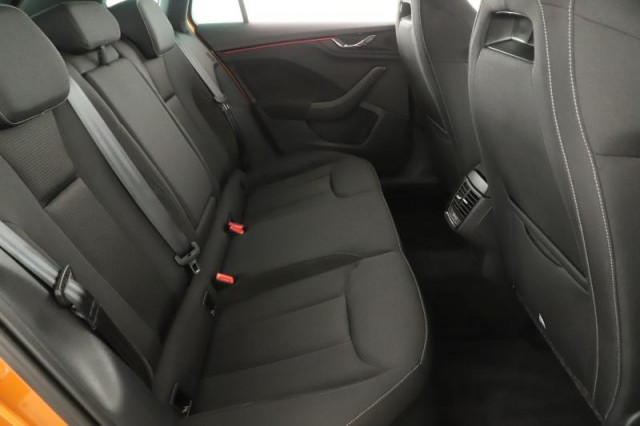 Škoda Kamiq  1.0 TSI Drive