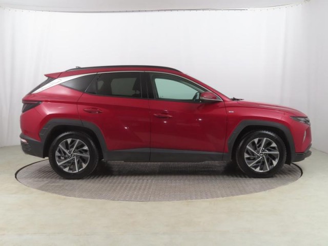 Hyundai Tucson  1.6 CRDi 48V MHEV 